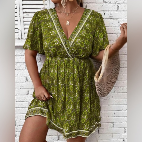 Dresses & Skirts - Boho plus size floral print butterfly sleeve dress olive green